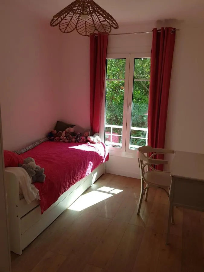 Apartment 4 Pieces Vue Jardin Calme En Ville Nice