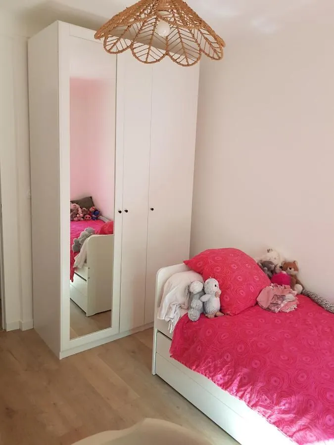 4 Pieces Vue Jardin Calme En Ville Nice 0*,